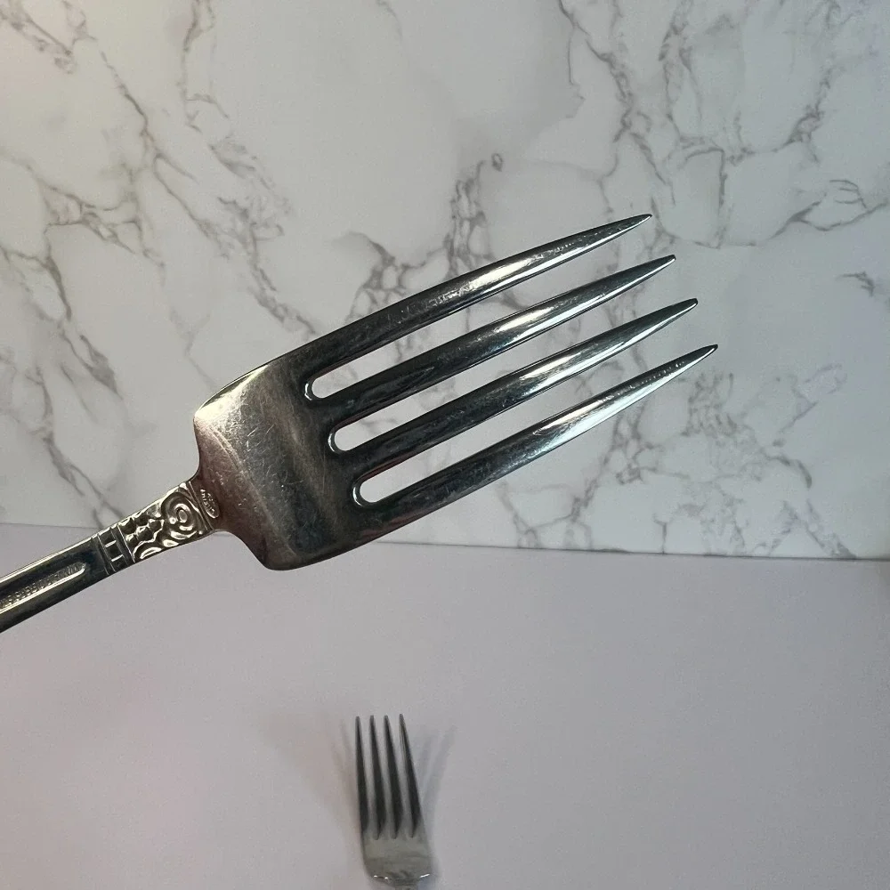 Set of 2 Northland Dinner Forks – 7.5